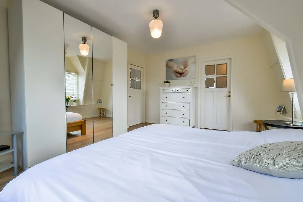 Residence Belgische Plein Haag Apartmán